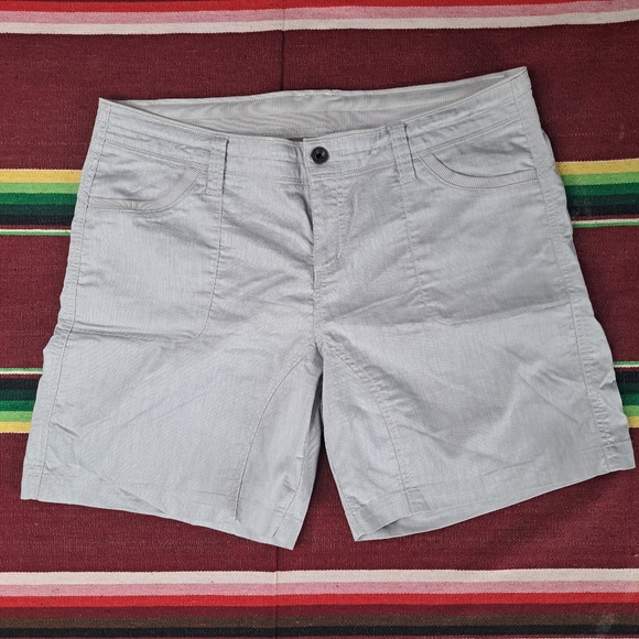 Kuhl Pants - Kuhl Women's Size 14 Tan Cream Linen Blend Cabo Hiking Shorts